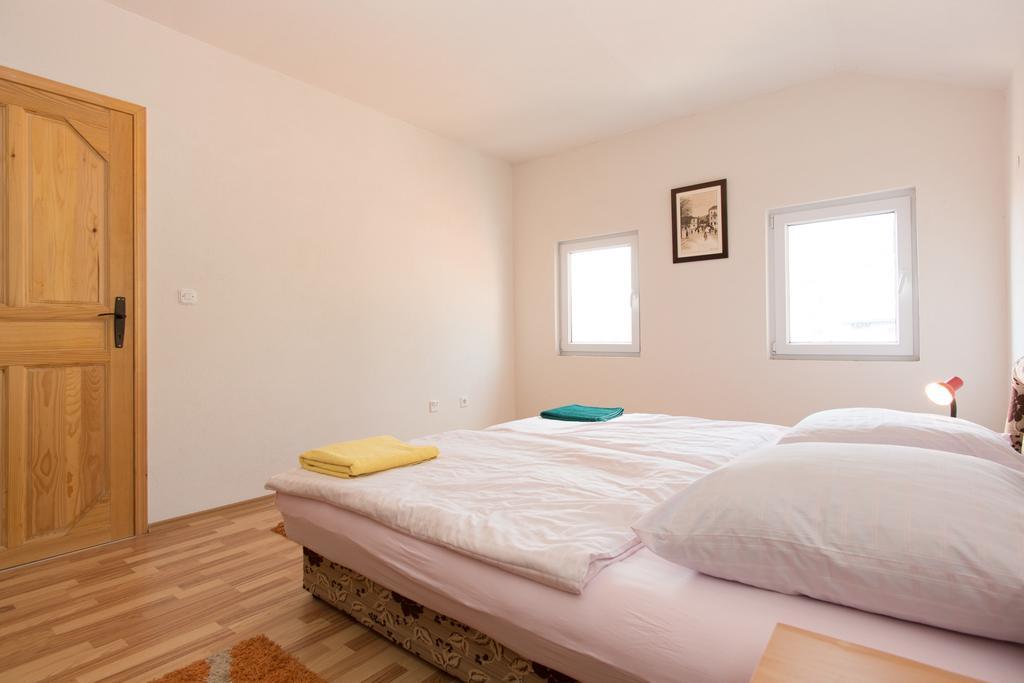 Em Apartment ซาราเยโว ห้อง รูปภาพ