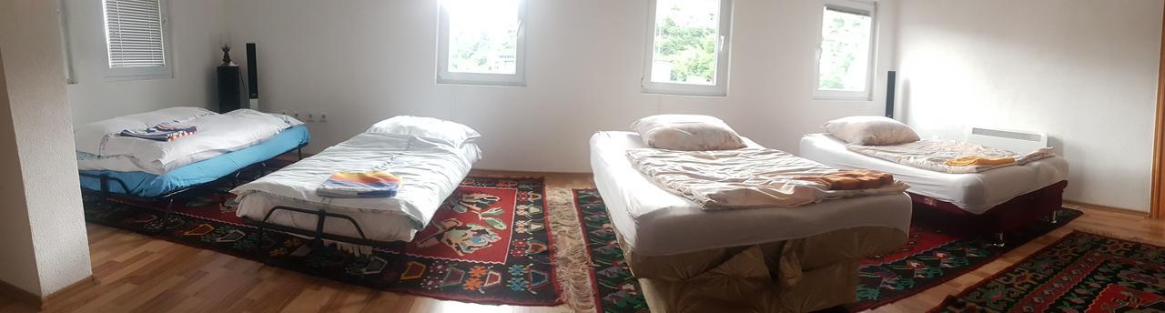 Em Apartment ซาราเยโว ภายนอก รูปภาพ